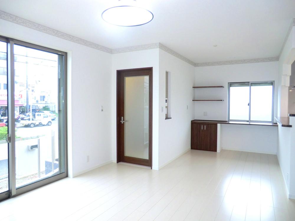 Living. Local (August 2013) Shooting