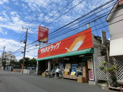 Dorakkusutoa. Tsuruha 280m to drag (drugstore)