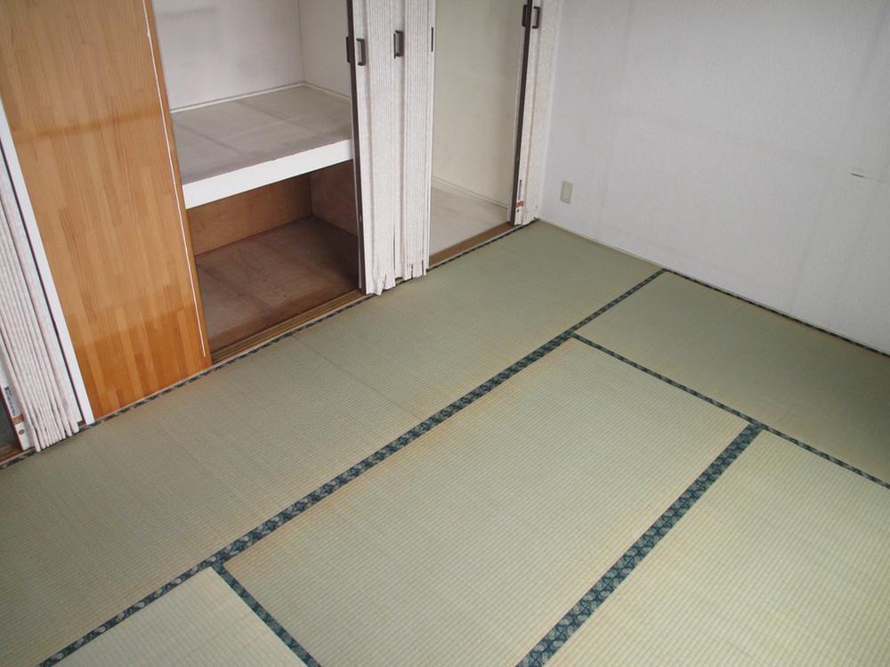 Non-living room. Indoor shooting