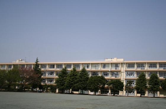 Primary school. 640m up to elementary school Chiba Tachibana Island