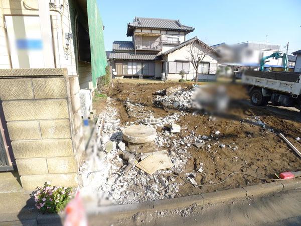 Local appearance photo. 1 Building