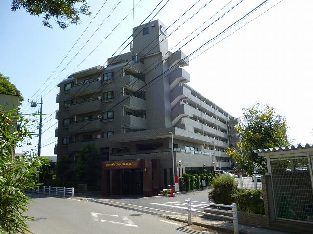 Local appearance photo. Local (11 May 2013) Shooting