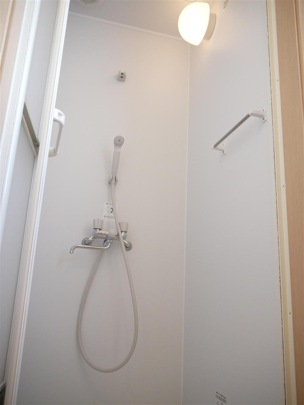 Other Equipment. Local (11 May 2013) Shooting