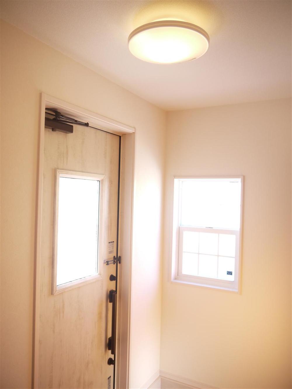 Other introspection. D Building entrance hall