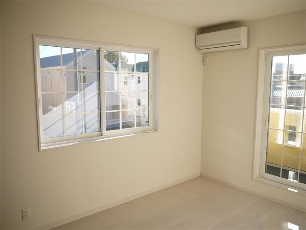 Other introspection. B Building room