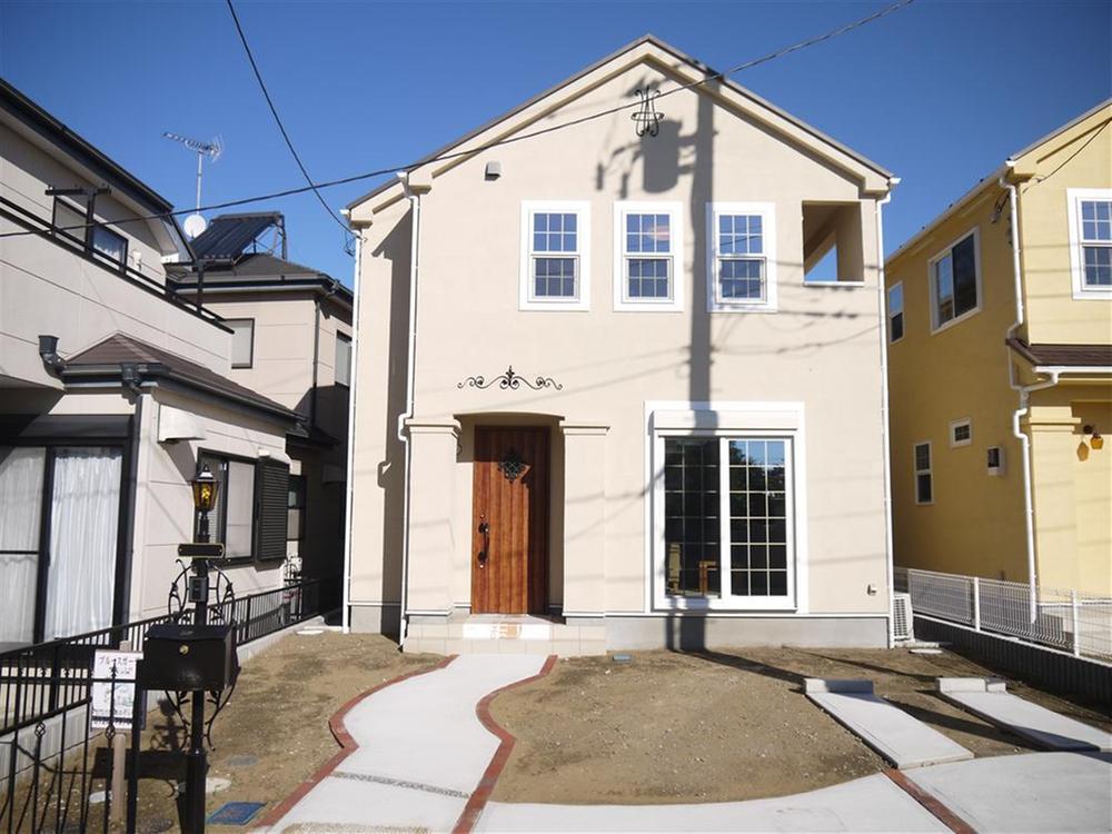 Living. Indoor (11 May 2013) Shooting