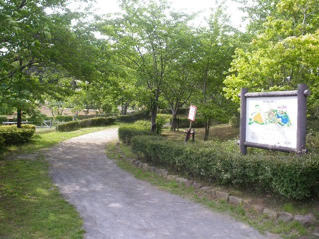 park. 1168m until Mimomi Hongo park