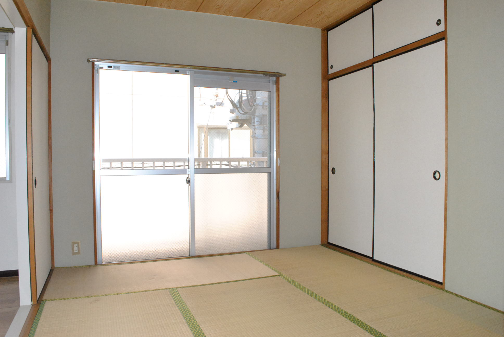 Living and room. Japanese-style room 6 quires