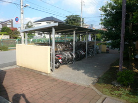 Other common areas. There are bicycle parking lot! ! 