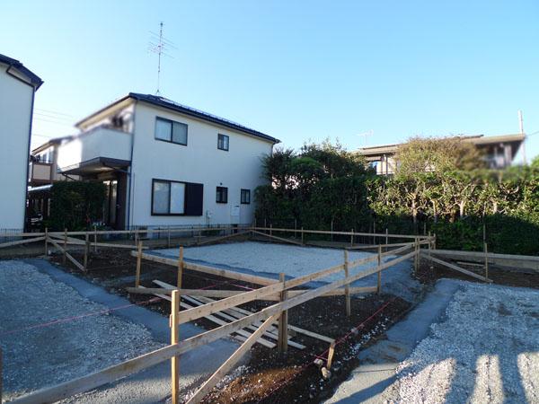 Local appearance photo. 1 Building