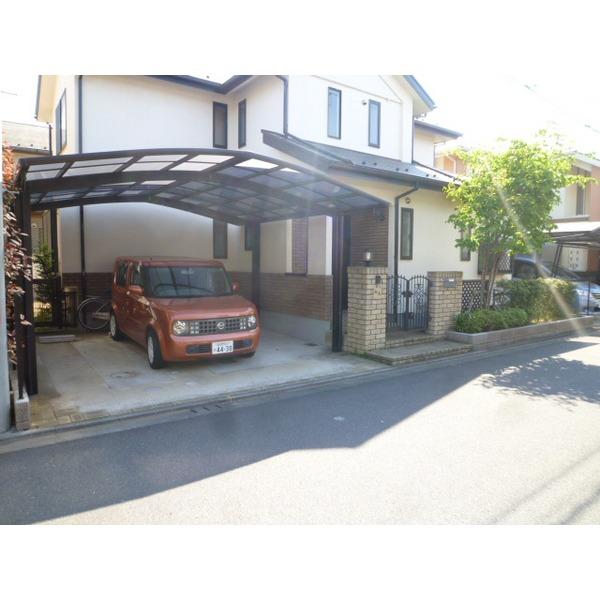 Parking lot. With carport parallel two parking