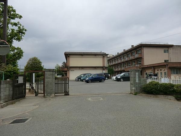 Primary school. 720m Chiba Municipal Kashiwai elementary school to the Chiba Municipal Kashiwai Elementary School