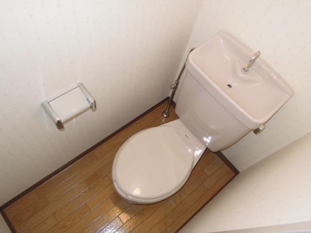 Toilet. Also refreshing mood with a clean toilet.