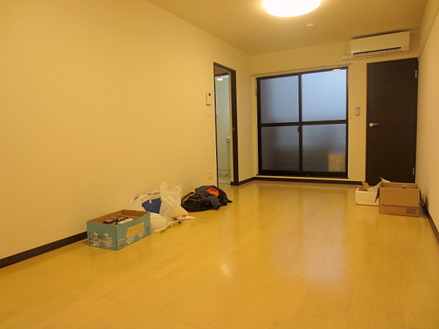 Living and room.  ※ It is a photograph of under construction