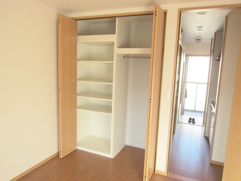 Receipt. Breadth was substantial ・ Closet of not need the inner shelf boasts