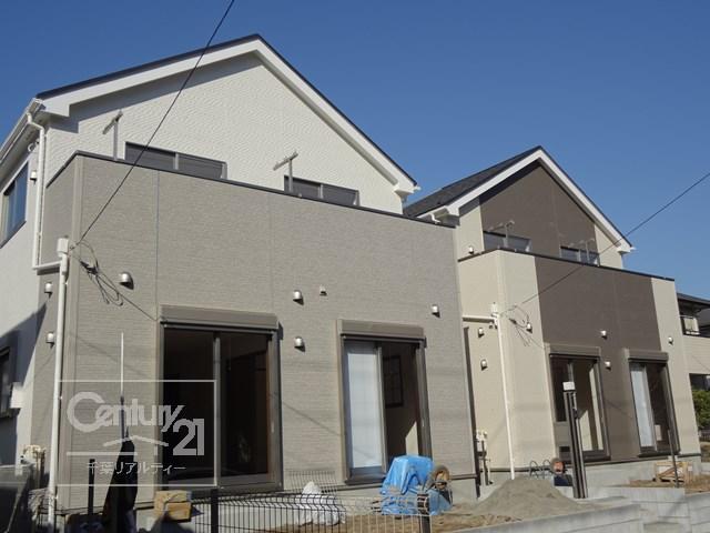 Local appearance photo. December 14 shooting 1 Building (left) Building 2 (right)