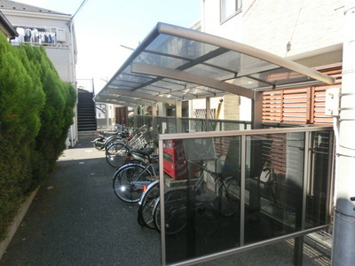 Other common areas. On-site bicycle parking lot Yes