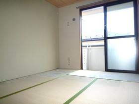 Living and room. Hey calm the Japanese-style room ~