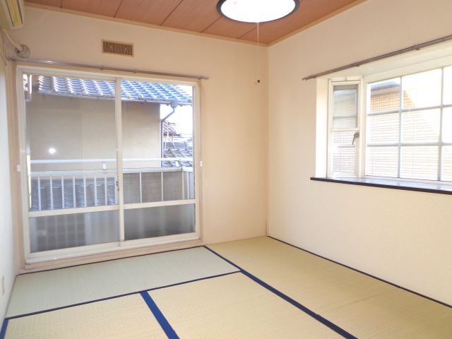 Living and room. Japanese-style room 6 quires