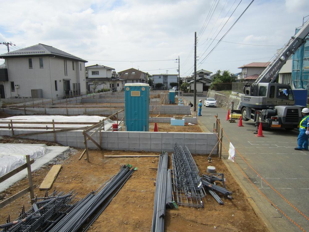 Local photos, including front road. Local (September 2013) Shooting