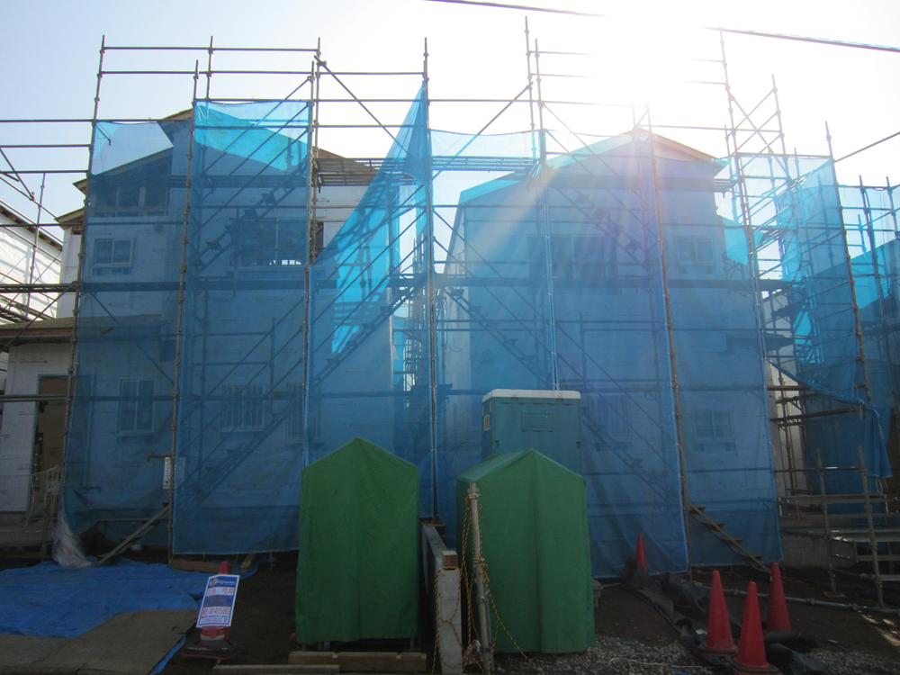 Local appearance photo. Local (11 May 2013) Shooting