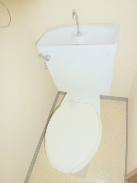 Toilet.  ※ image