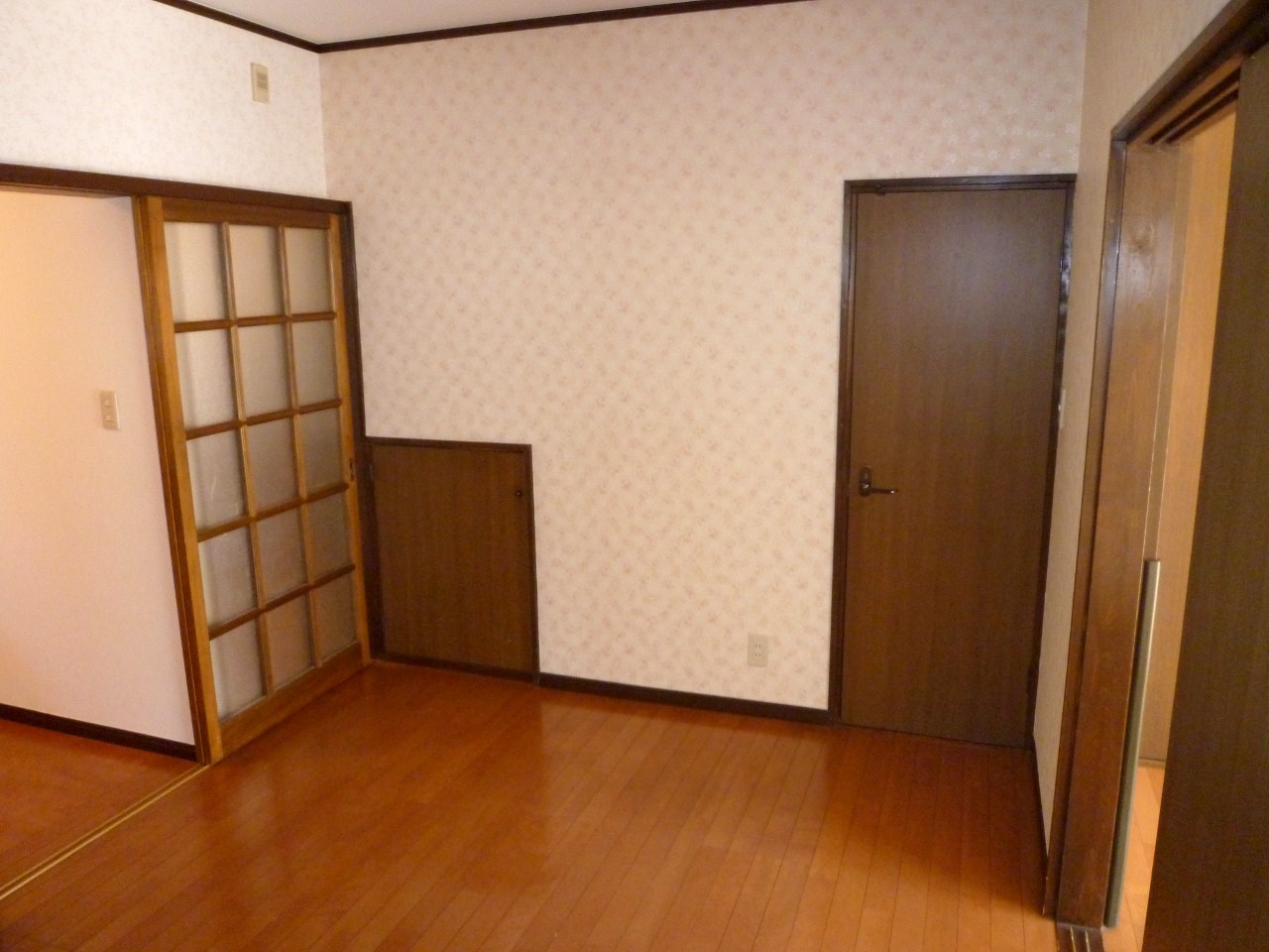 Living and room