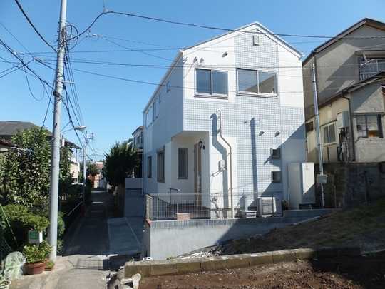 Local appearance photo