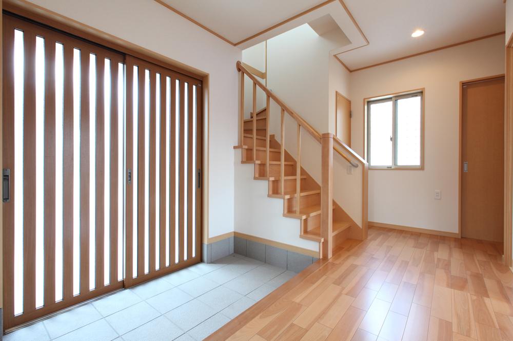 Other Equipment. wide Also entrance foyer storage of bright sliding door There are firm.