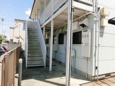 Entrance. Building entrance.