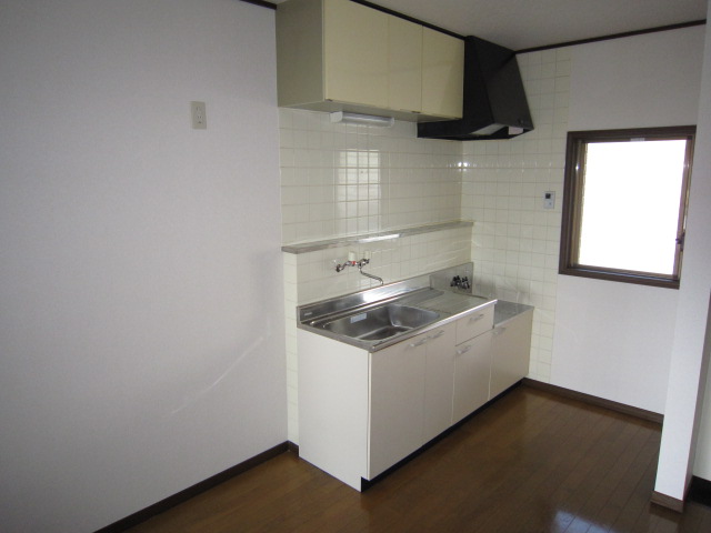 Kitchen. There window in the kitchen