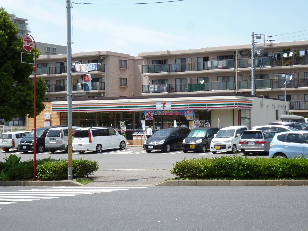 Convenience store. Seven-Eleven Chiba Konakadai the town store (convenience store) to 522m