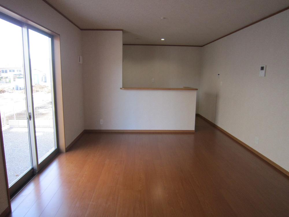 Living. Indoor (12 May 2013) Shooting