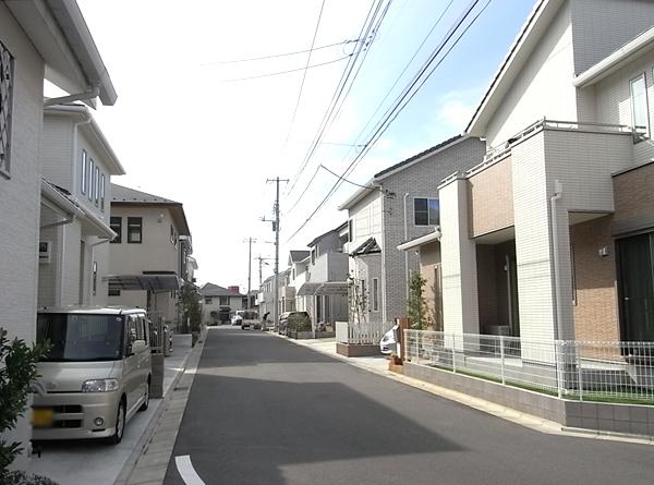 Local photos, including front road