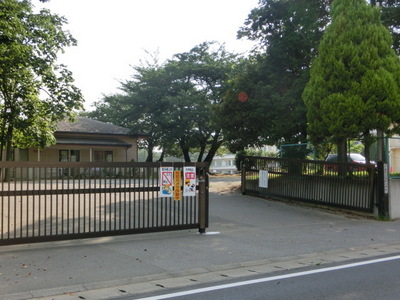 Primary school. Kusano to elementary school (elementary school) 584m