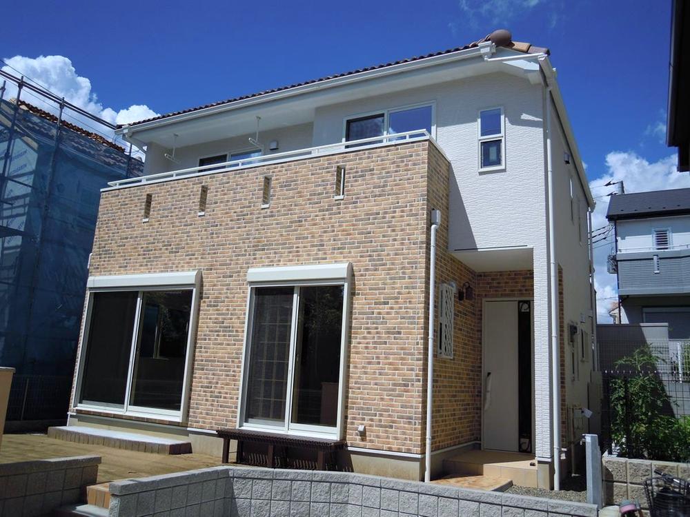 Same specifications photos (appearance)