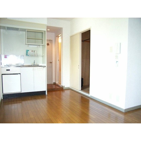 Other room space. Spacious 24.3 square meters