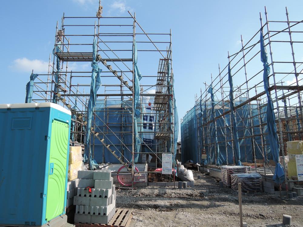 Local appearance photo. Local (11 May 2013) Shooting