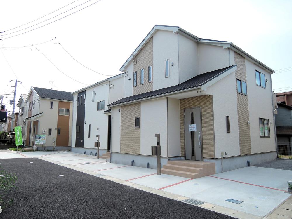 Rendering (appearance). Example of construction