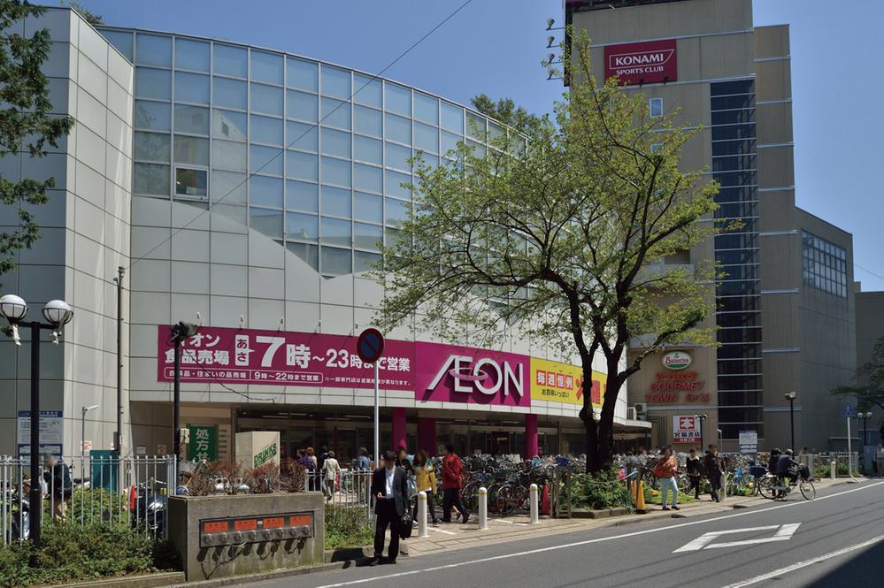 Other. 7 am ~ Open until 11 pm 13-minute walk from the ion Inage shop that (except for some stores) and. Food from Fashion, Boarding kennel, Visiting a variety of stores, such as clinic. Is convenient to large-scale commercial facilities are within walking distance.