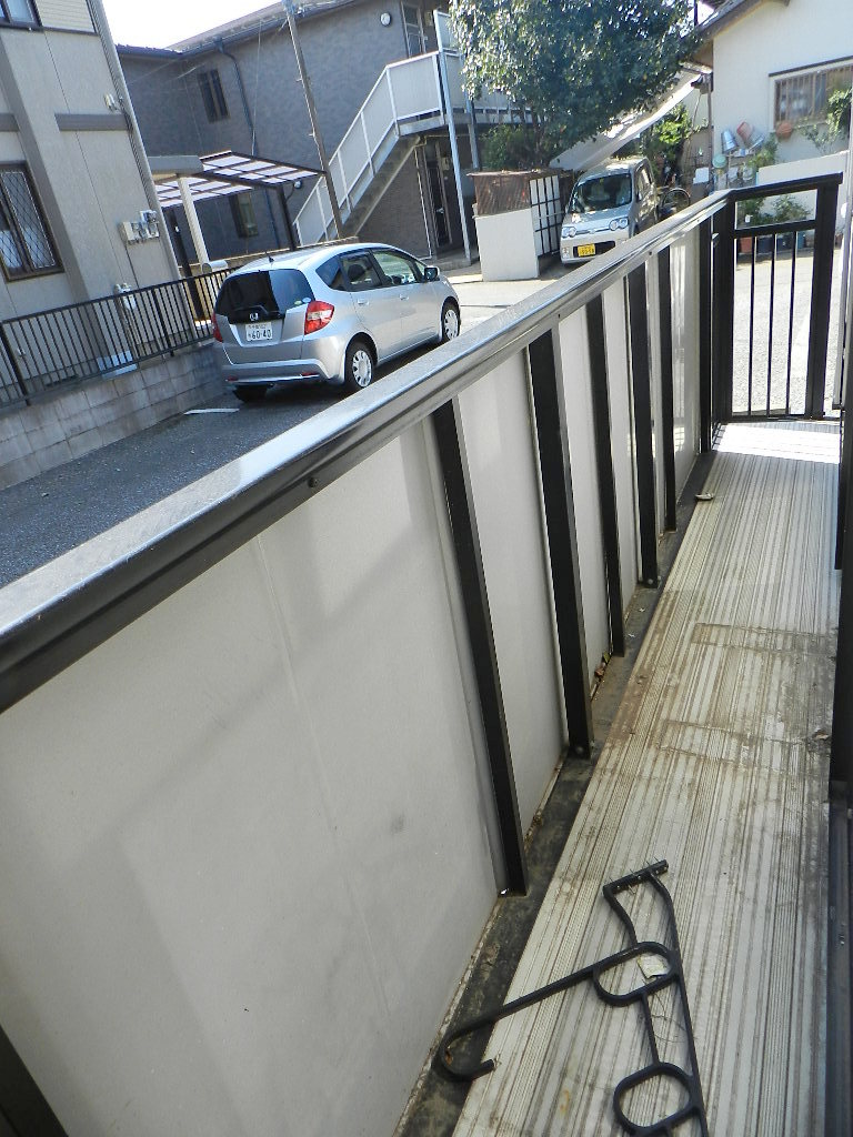 Balcony. * Cleaning before