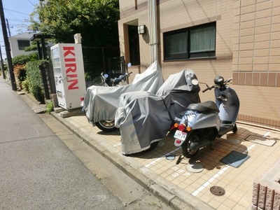 Other common areas. There are bicycle parking space.