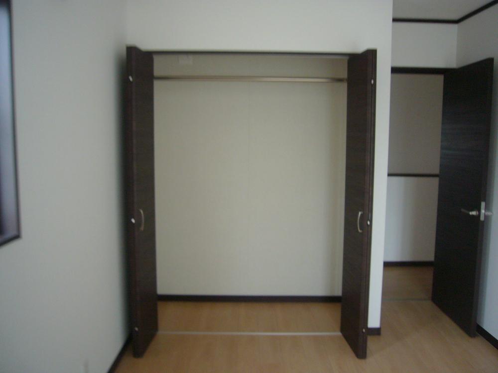 Receipt. Local (12 May 2013) Shooting