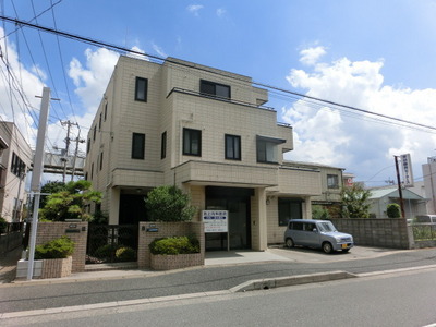 Hospital. 605m to Ikegami internal medicine clinic (hospital)