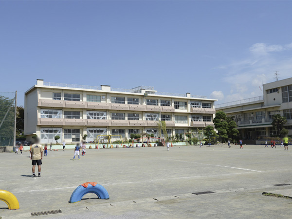 Surrounding environment. Inage elementary school (about 150m / A 2-minute walk)