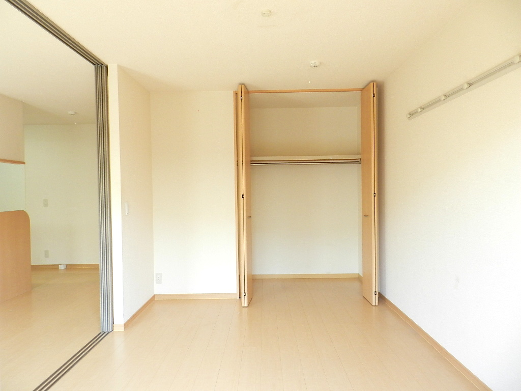 Other room space.  ※ Cleaning before