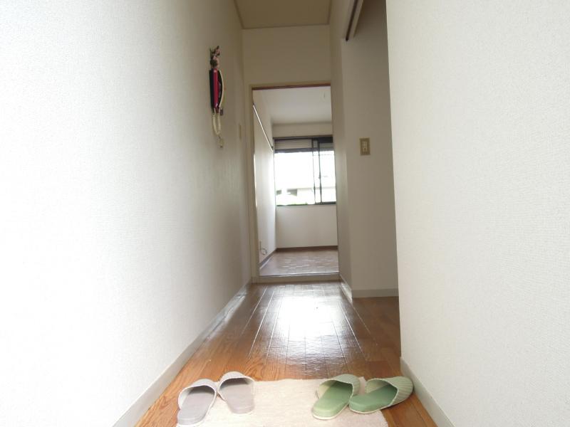 Other room space. Appearance when viewed from the front door