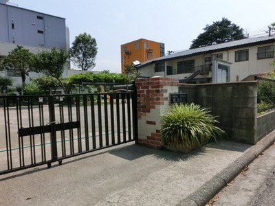 kindergarten ・ Nursery. Midori kindergarten (kindergarten ・ 550m to the nursery)