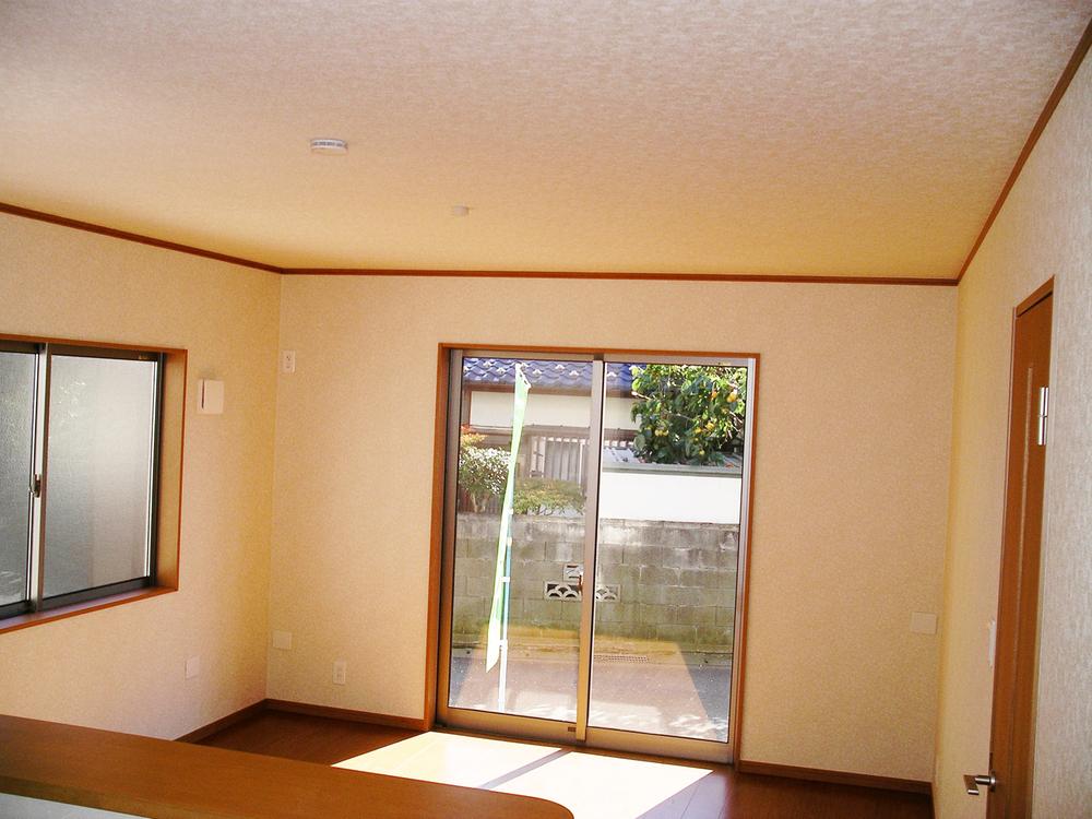 Living. Local (10 May 2013) Shooting