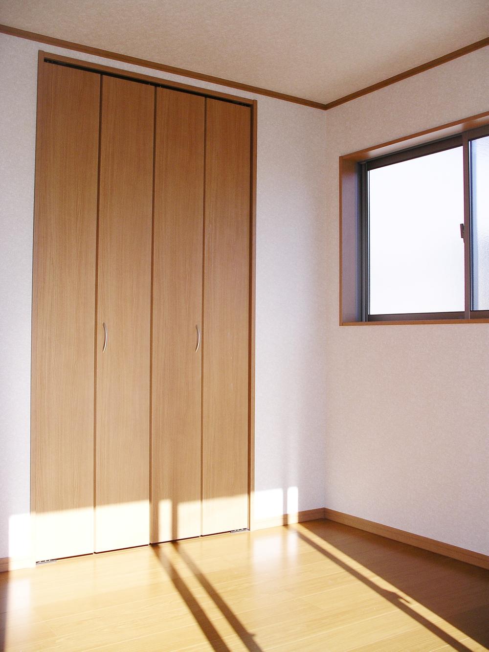 Receipt. Local (10 May 2013) Shooting